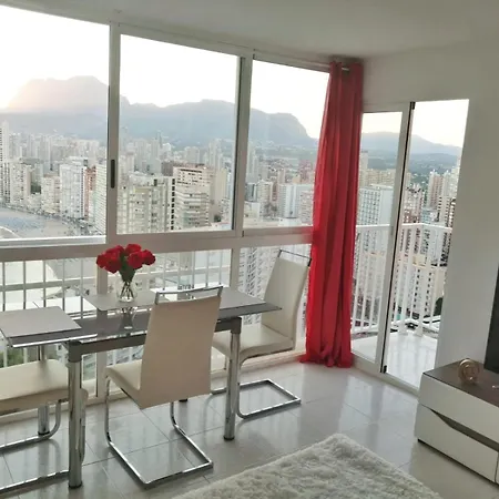 Unico Con Impresionantes Vistas Al Mar 아파트